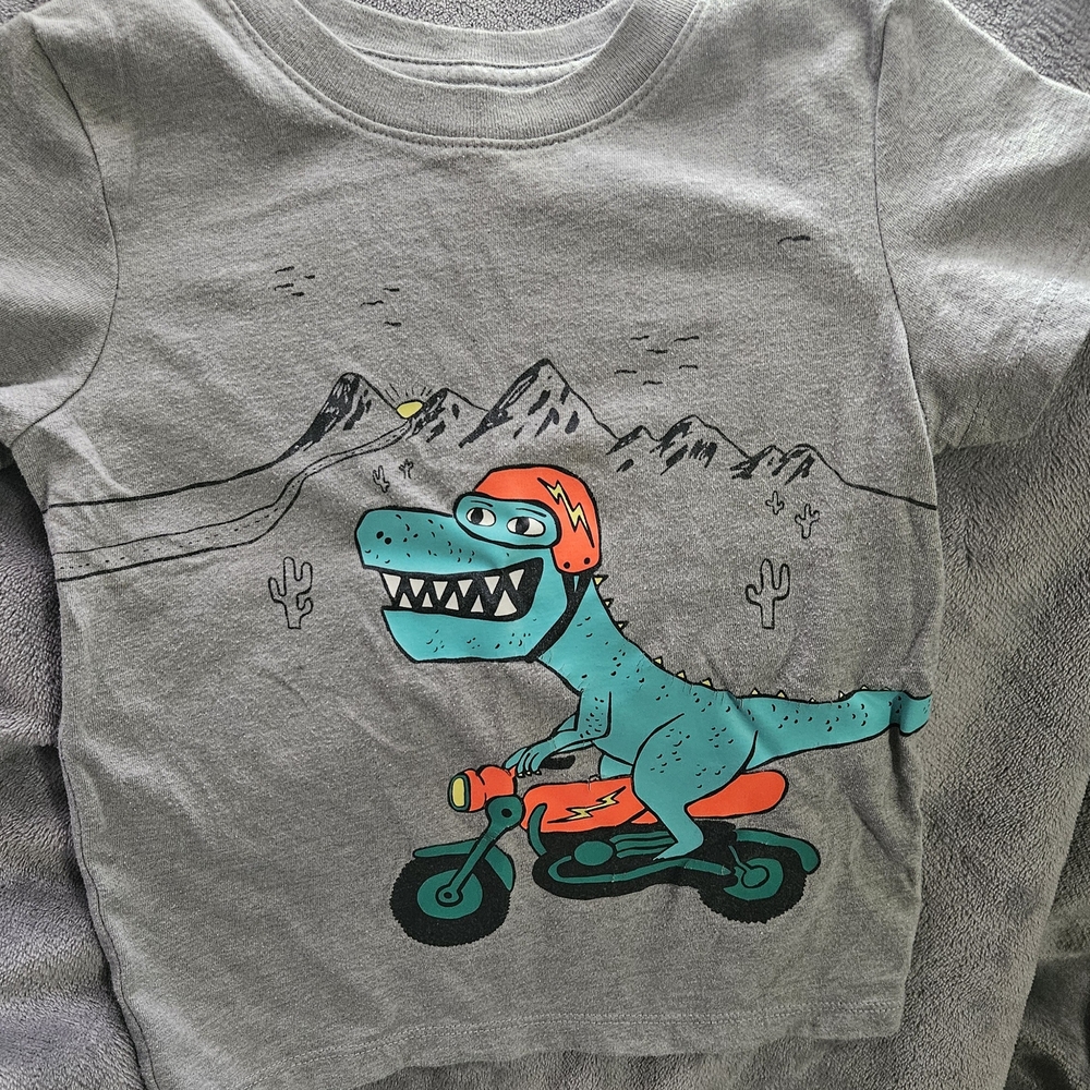 Kids' T-Shirts with Stripes and Explore Print - Picture 3 of 8